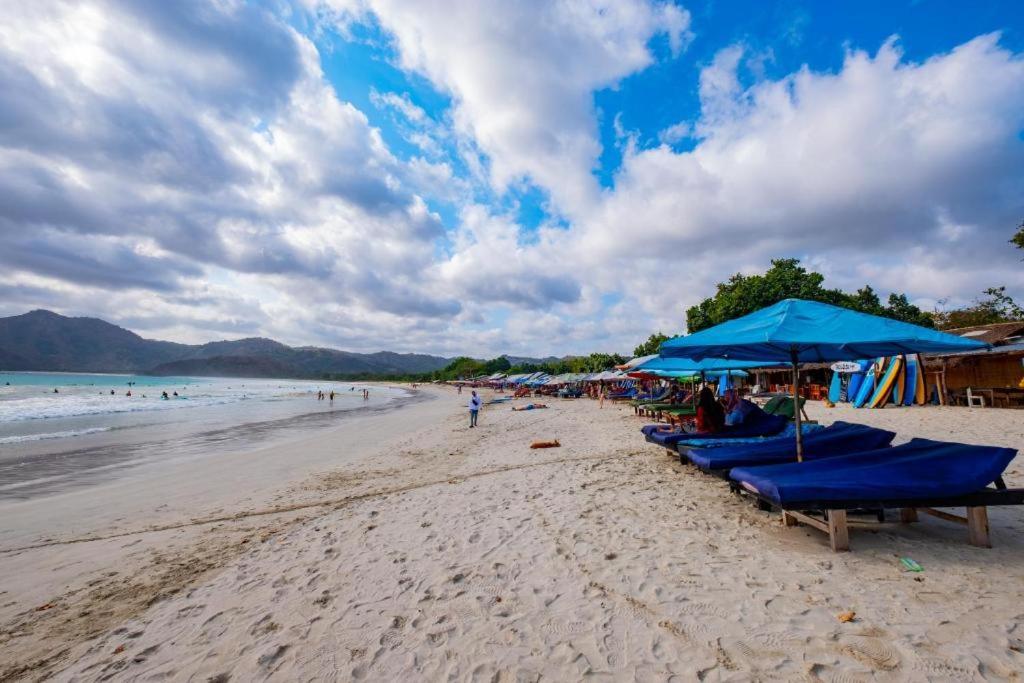 Surya Lombok Accommodation Selong Belanak Kültér fotó