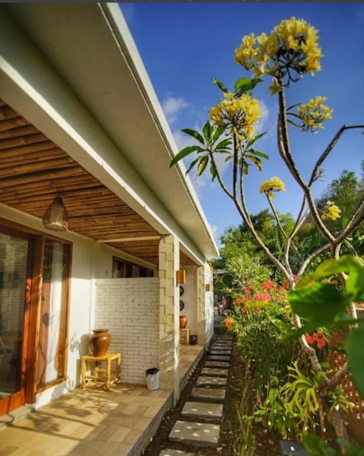 Surya Lombok Accommodation Selong Belanak Kültér fotó
