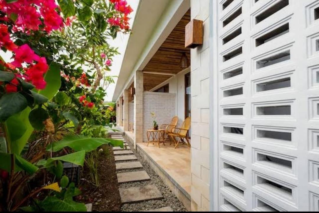 Surya Lombok Accommodation Selong Belanak Kültér fotó